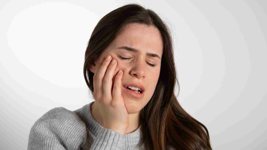 things you should know about wisdom teeth removal and how can compounding help